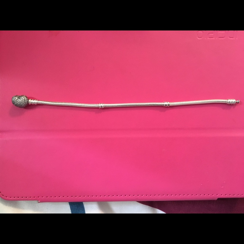 Pandora heart bracelet