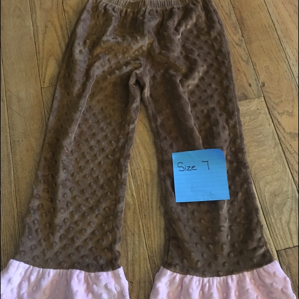 Lilly Wolly Doodle Minky Dot pants size 7