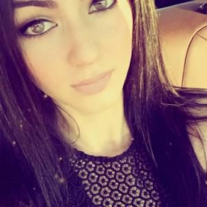 Meet your Posher, Sevilya