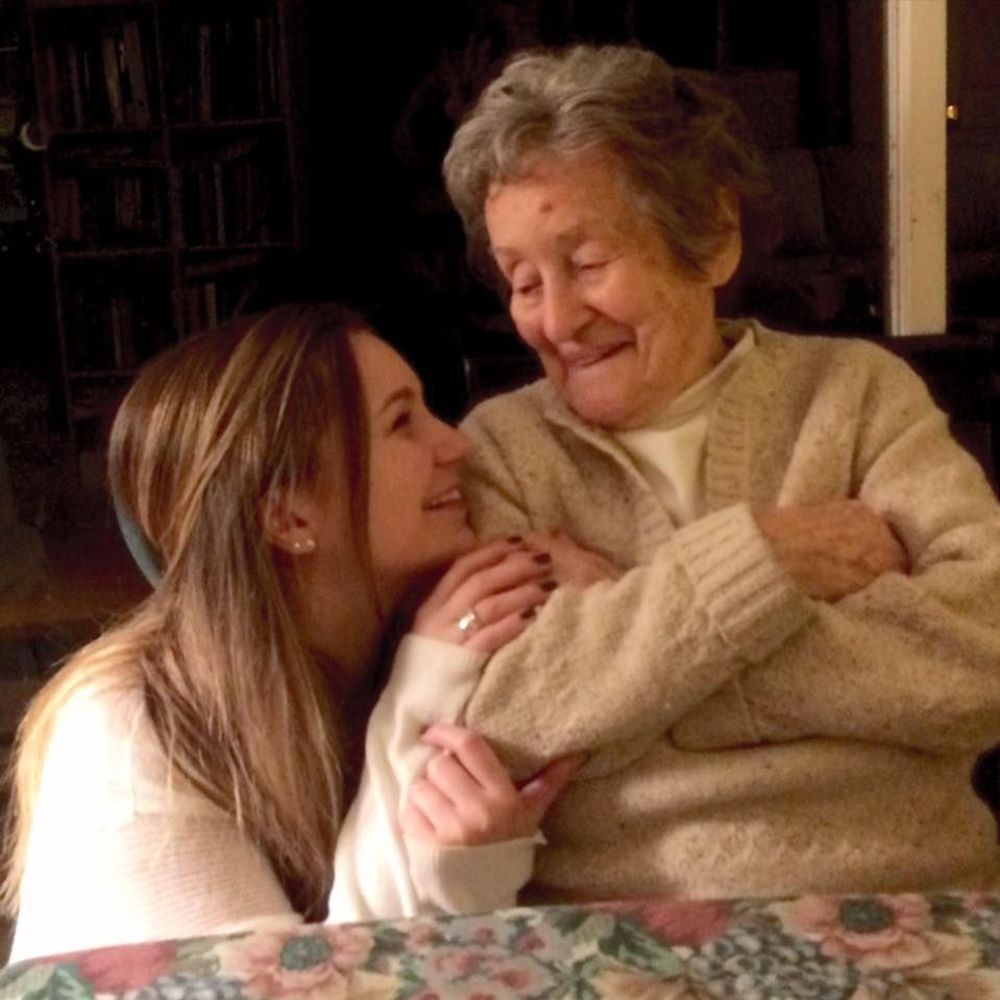 Meet your Posher, Emma