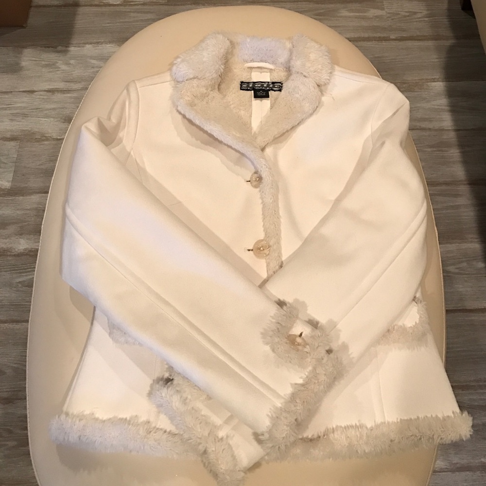Faux Shearling Off White Jacket - image 1