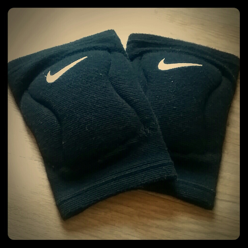 Nike Volleyball Knee Pads