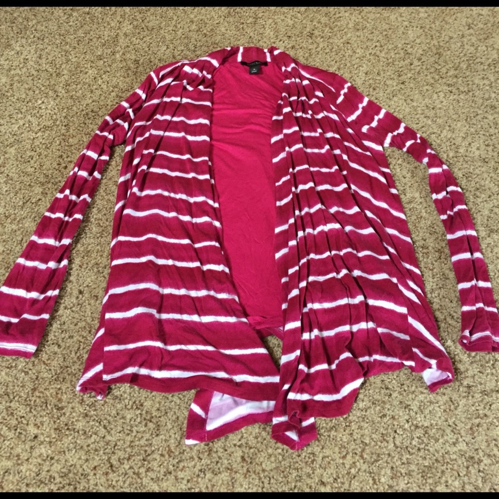 WHBM Cardigan in dark pink and white- comfy!
