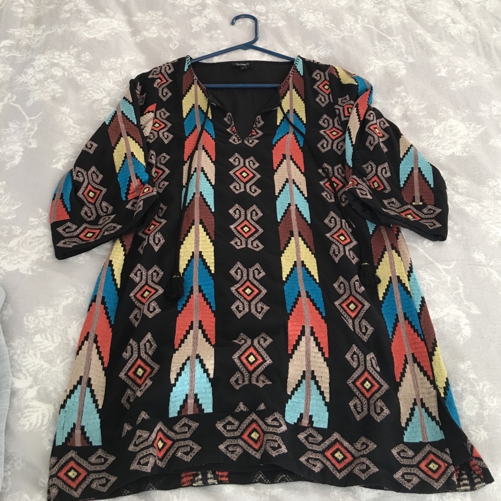 NWOT Tolani Dress