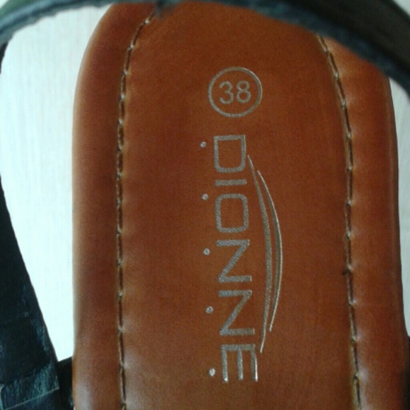 Dinner  Black Sandals  Sz 38 - Picture 3 of 4