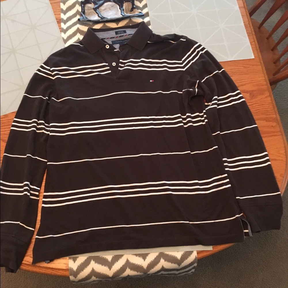 Long sleeve polo large