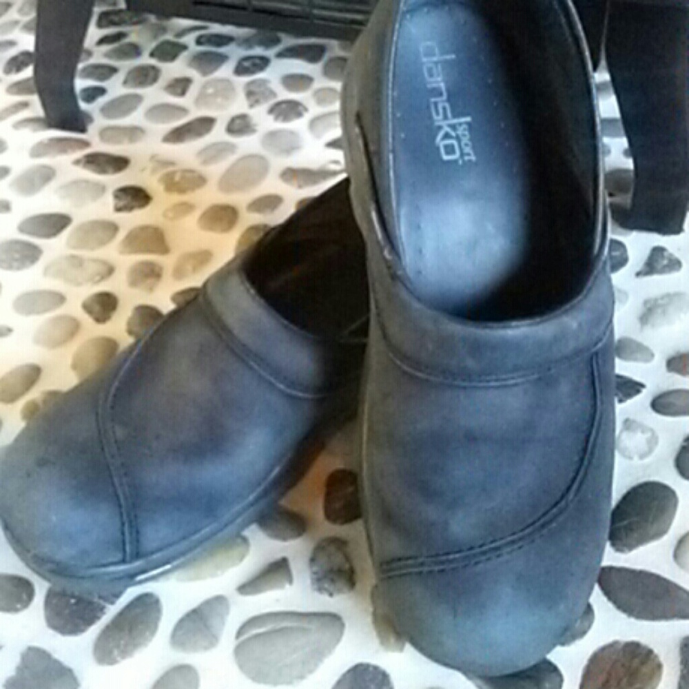 Dansko 43 clogs professional blk suede