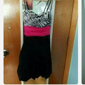 Juniors dress