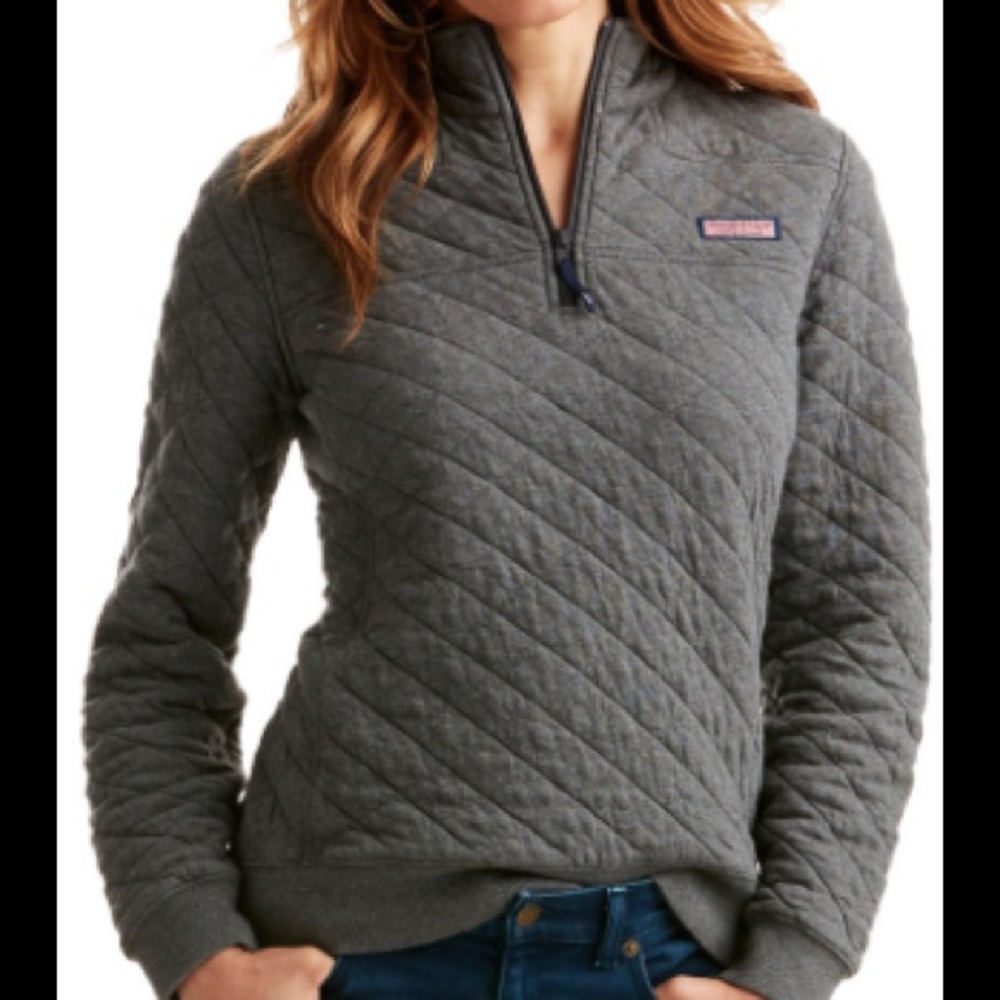 Vineyard vines all over quilted shep