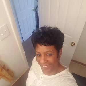 Meet your Posher, Lynnette