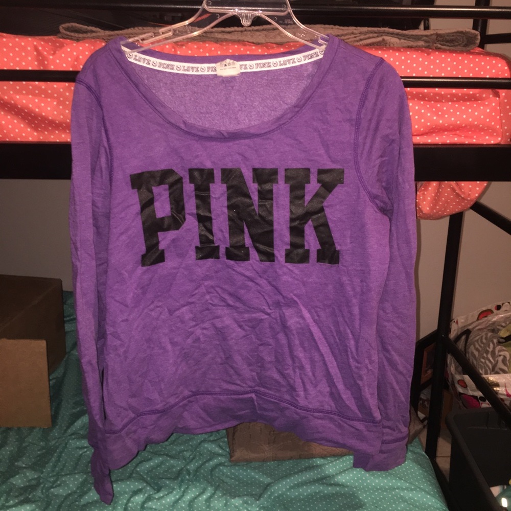 VS PINK lightweight sweater!