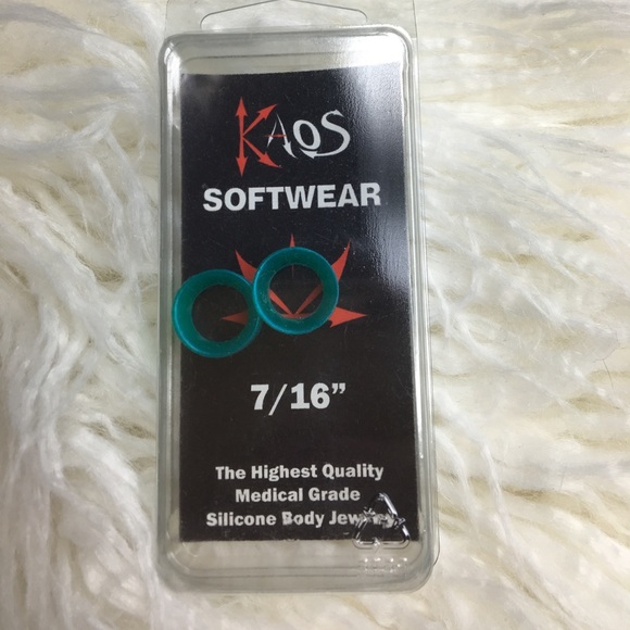 Kaos Jewelry - ❌SOLD❌Silicone tunnels