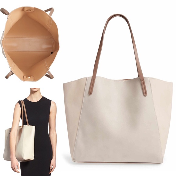 Handbags - NWT Faux leather colorblock tote