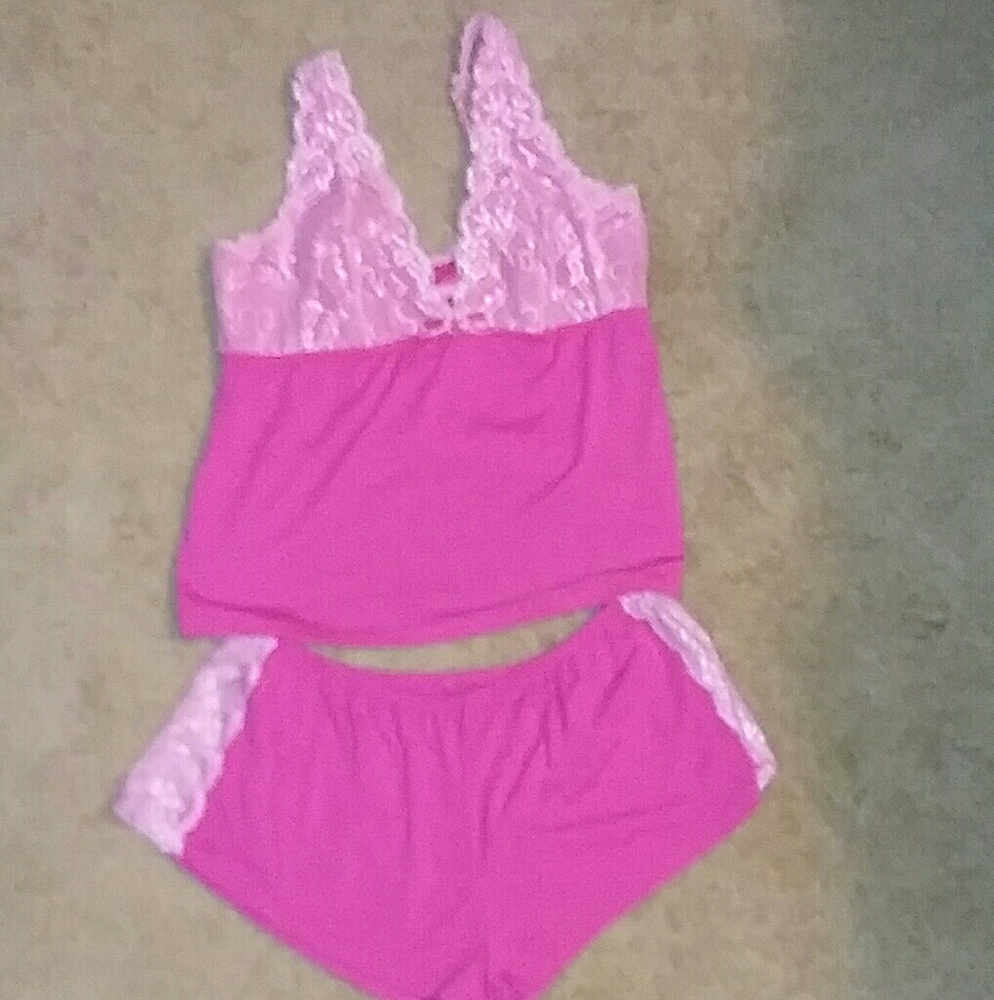 💥NWOT  Pink Pajamagram Tank & Short/Shorts