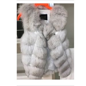 Fur vest
