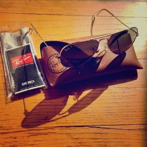 GOLD AVIATOR RAY-BAN