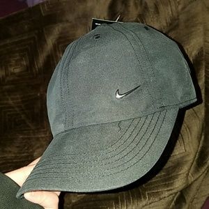 Nike hat nwt