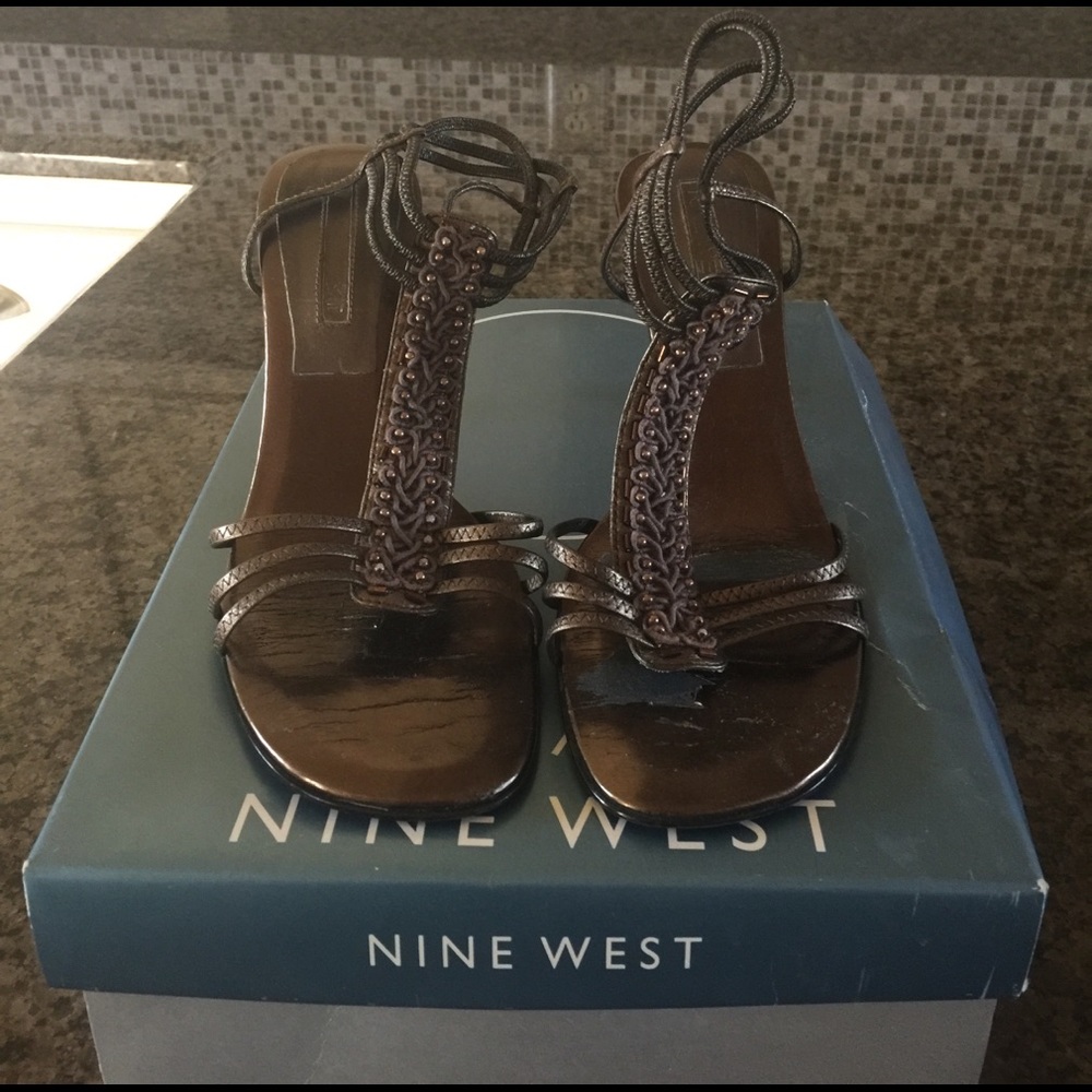 Nine West bronze heels