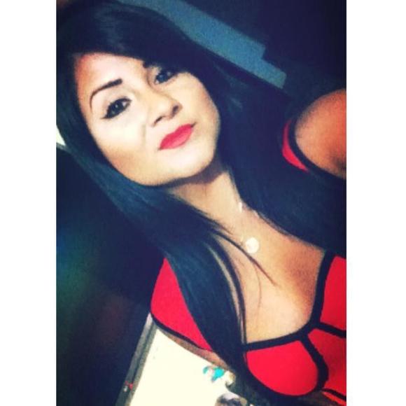 Meet your Posher, Lissette - Picture 1 of 1