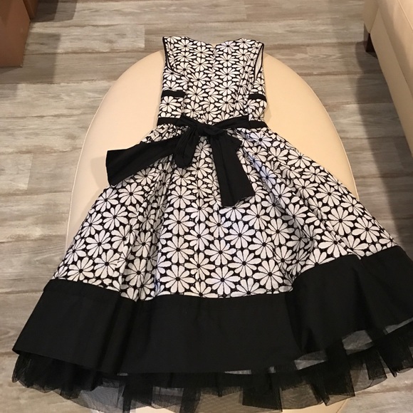 Dress up for Easter ! - Picture 3 of 4