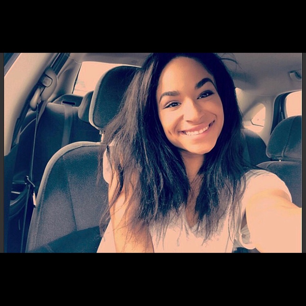 Meet your Posher, Kaelyn