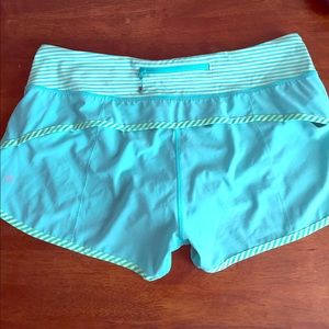 Lululemon speed shorts size 10