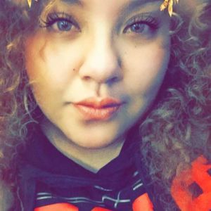 Meet your Posher, Jesenia