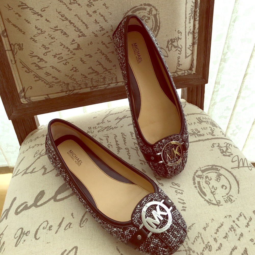 NEW!! 🌷MK Beautiful Fulton tweed flat. Size 71/2