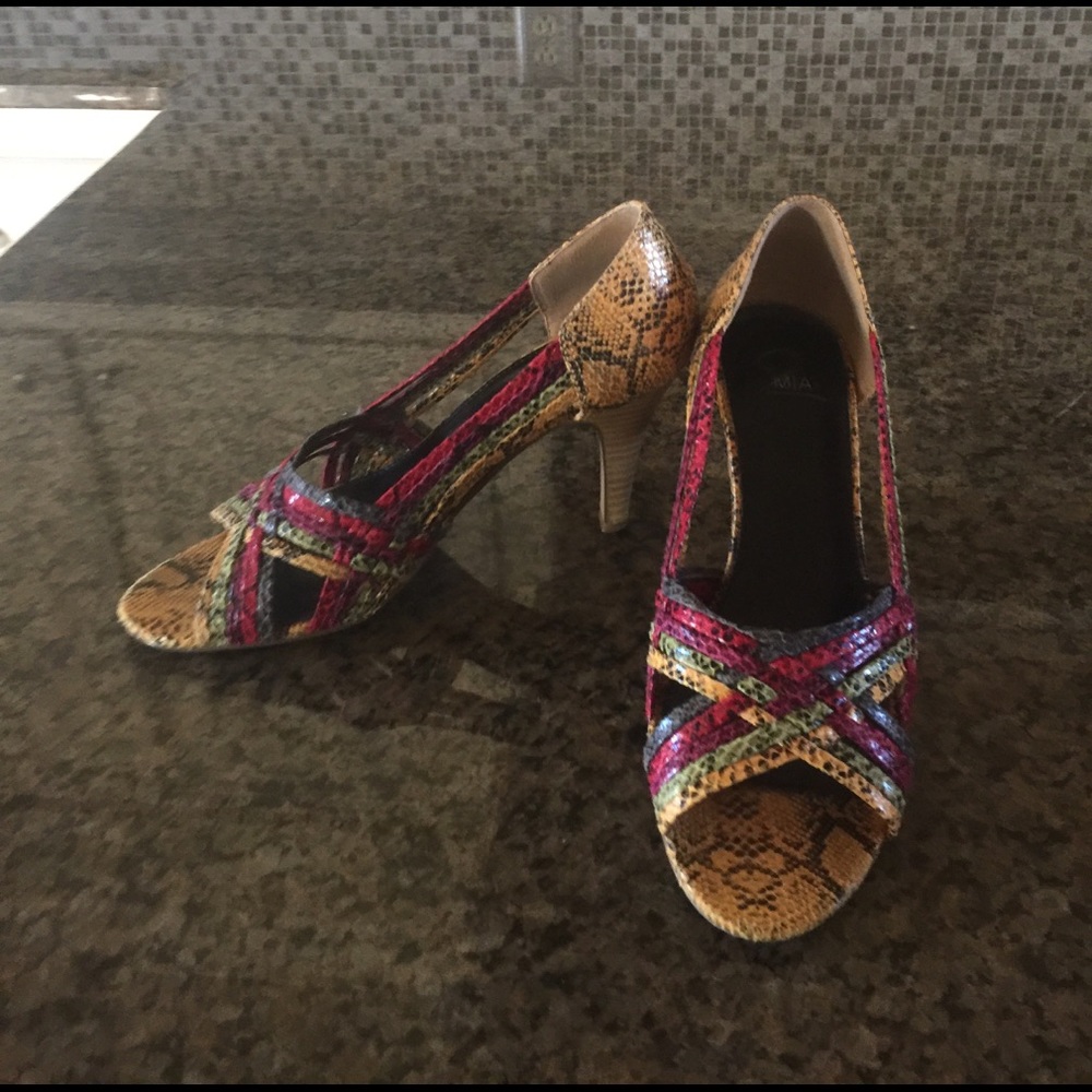 Colorful snake print heels