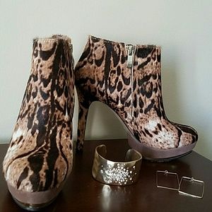 Vince Camuto Leopard Booties