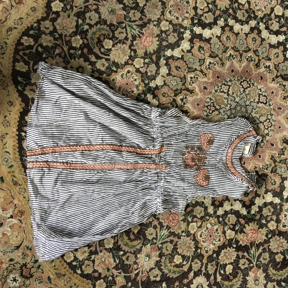 Boho sleeveless blouse