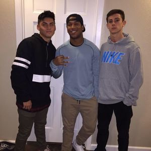 Meet your Posher, Deandre