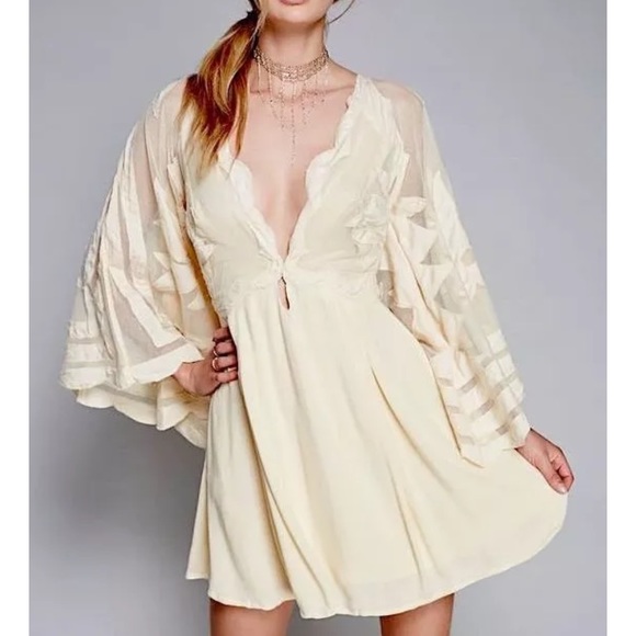 Sold Out - Picture 4 of 6