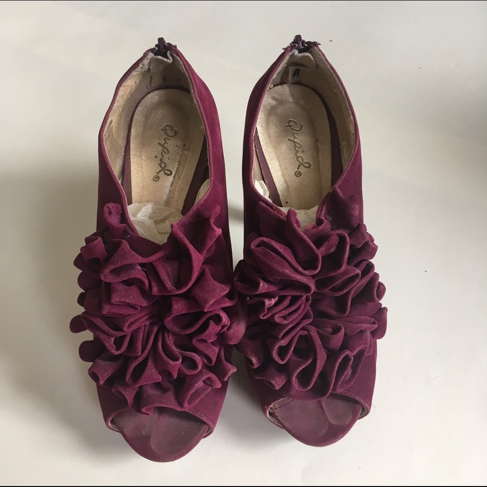Purple Vintage Inspired Ruffe Pumps