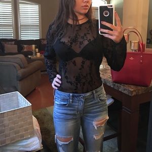 Black Floral mesh long sleeve top 🖤