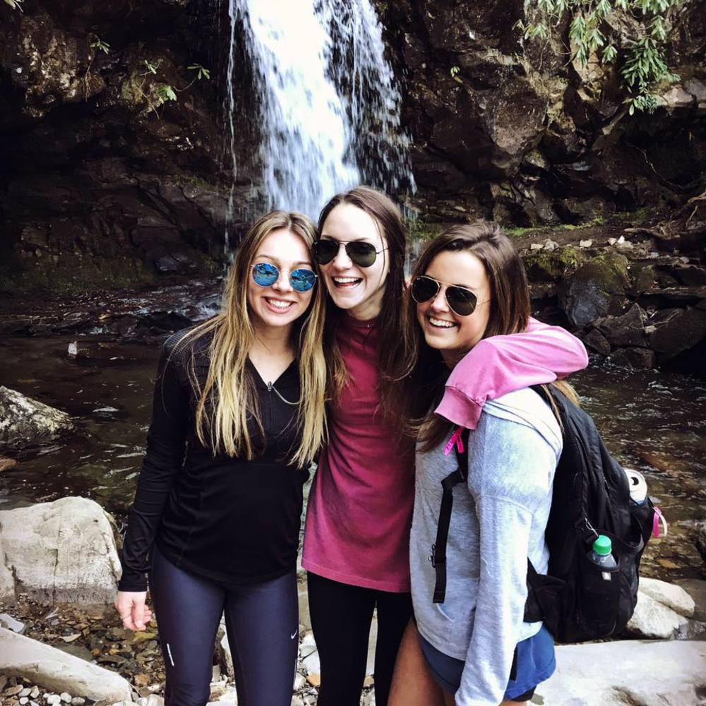 Meet your Posher, Lauren