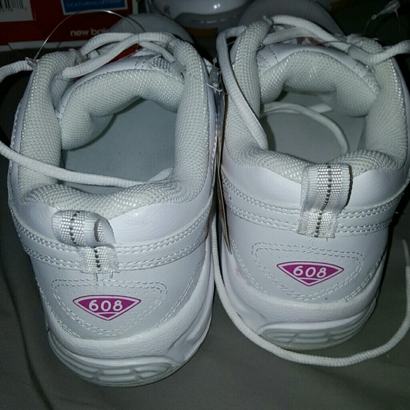 🆕New Balance 608 V3P Training Shoes - Picture 4 of 7