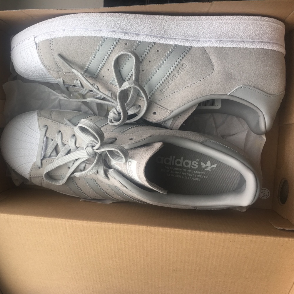 Adidas women's superstar (grey)