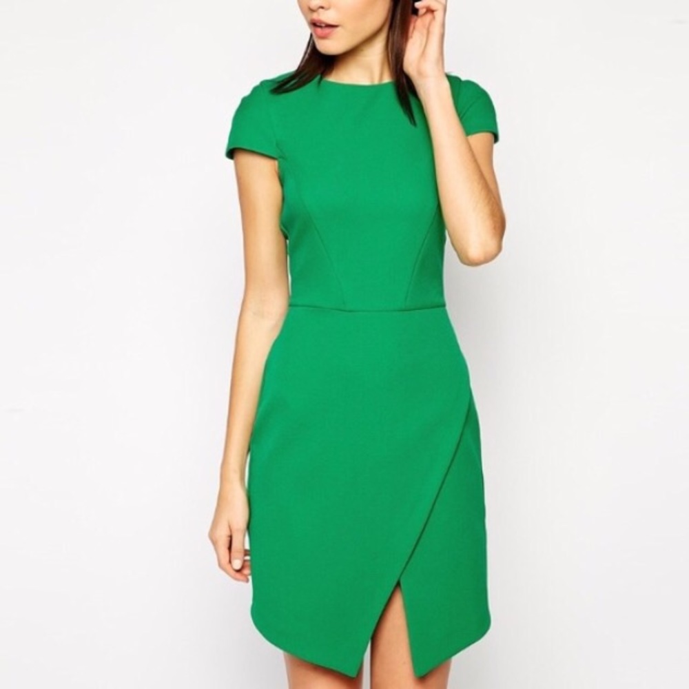 ☘️St. Patrick's Day Dress!!🍀 ASOS size 0 GREEN