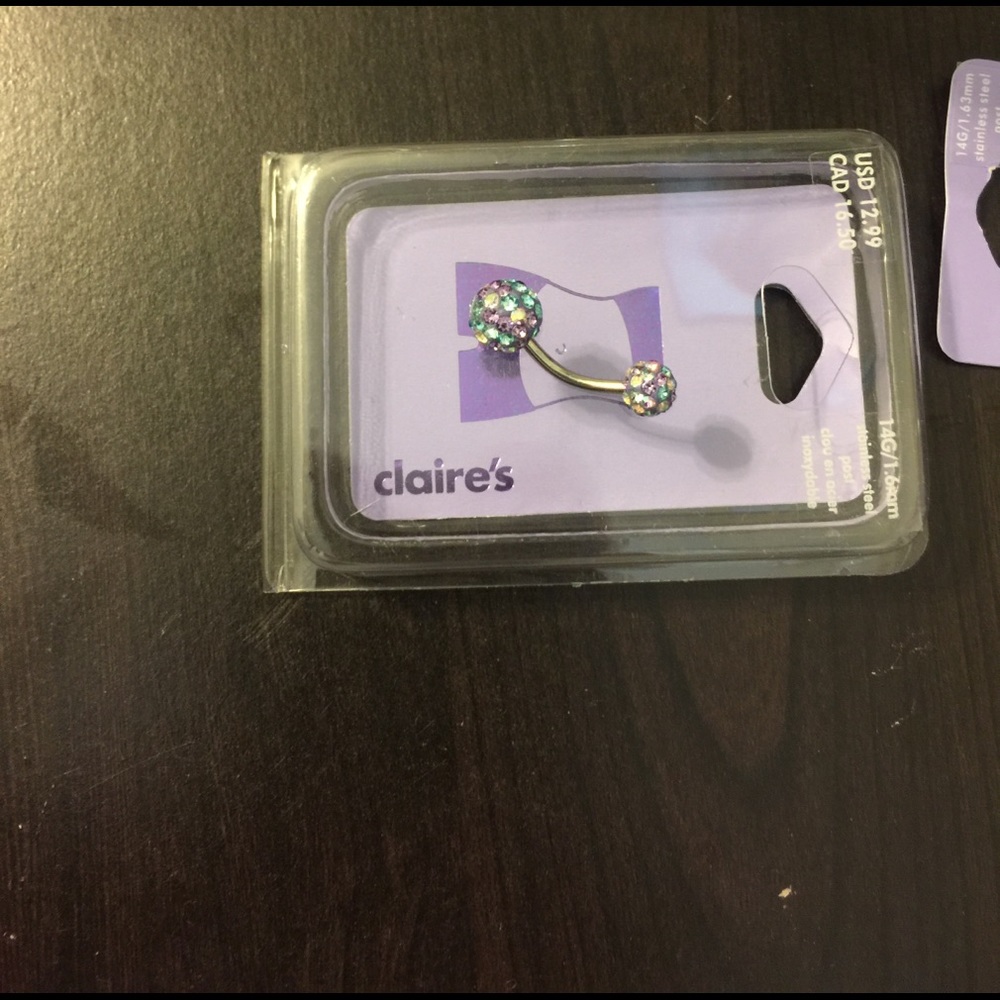 Belly button ring! Brand new 👌🏼