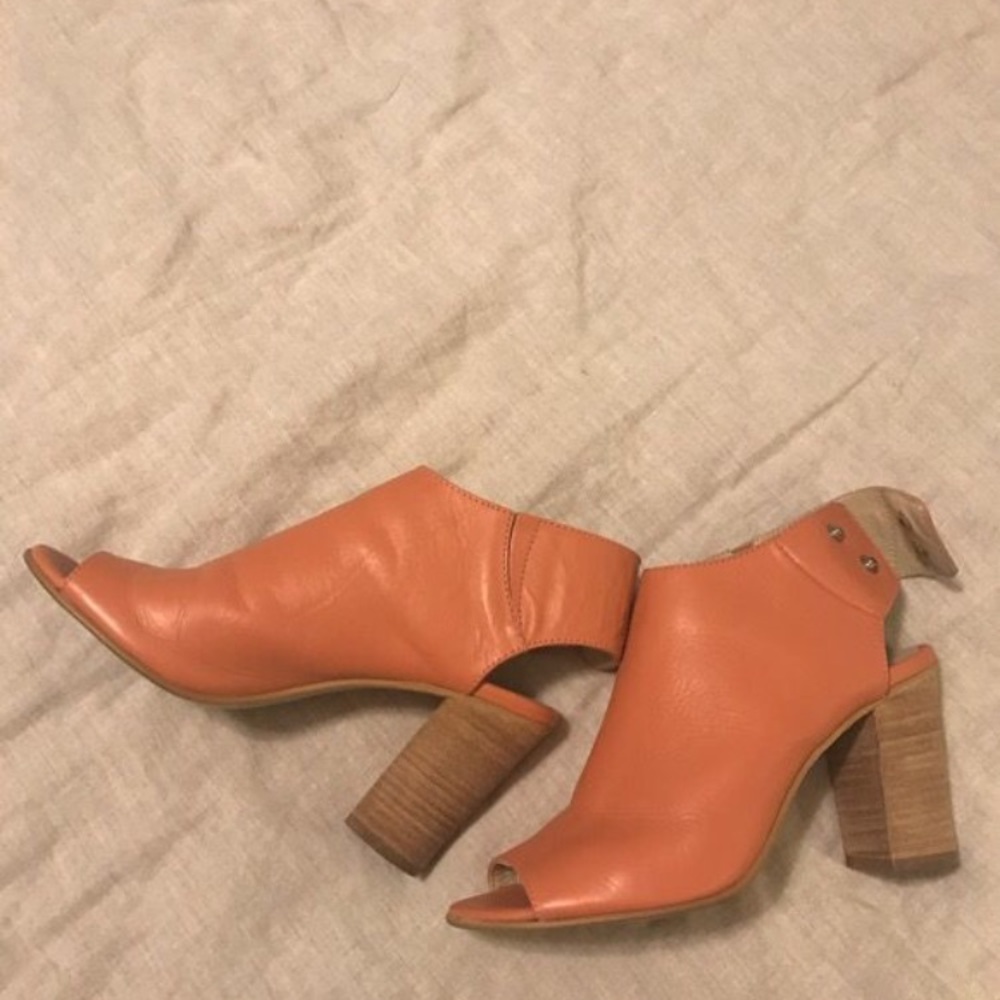Steve Madden heels!!