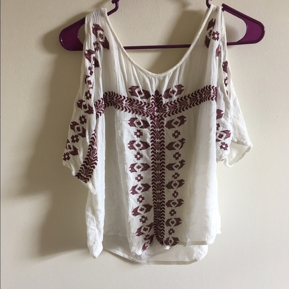 Forever 21 peasant top open shoulder