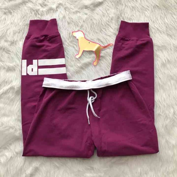 🆕NWT VS PINK berry gym pants - Picture 3 of 3