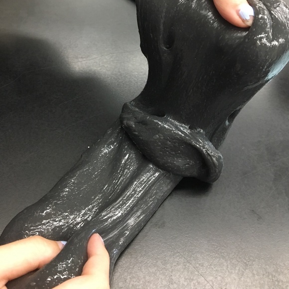 Space Grey Slime - Picture 2 of 3