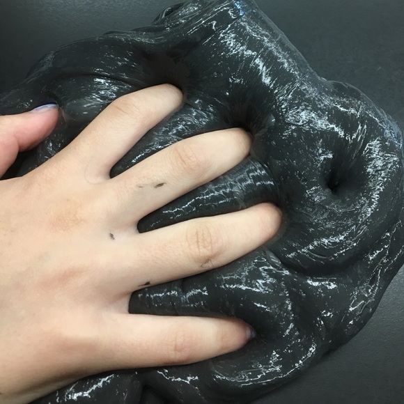 Space Grey Slime - Picture 3 of 3