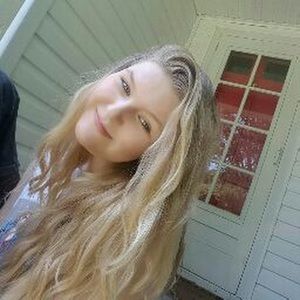 Meet your Posher, Meagan