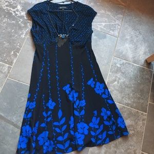 Jones of New York blue flower dress