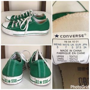 Women's green converse sneakers size 7