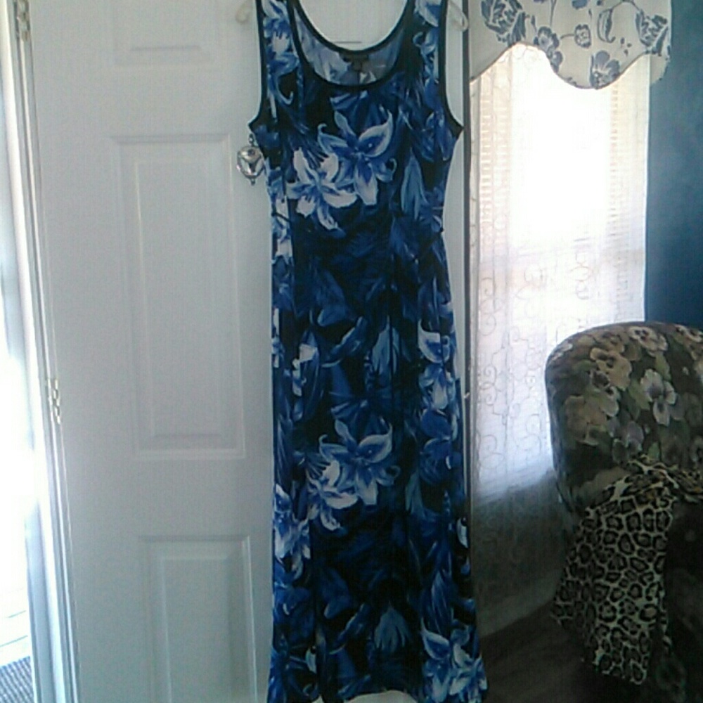 Maxi dress