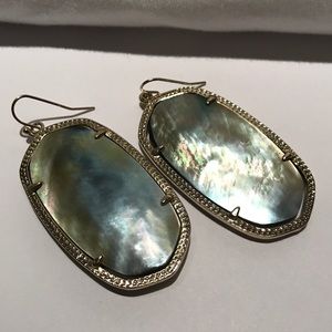 Kendra Scott pearl Danielle earrings